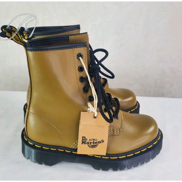 Dr Martens 1460 Bex Olive Green Smooth Leather Boots Women Sz 5 ~ Men Sz 4 Doc - Picture 1 of 10